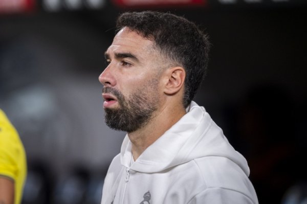 新赛季皇马领队  顺序：卡瓦哈尔、巴尔韦德、库尔图瓦、维尼修斯