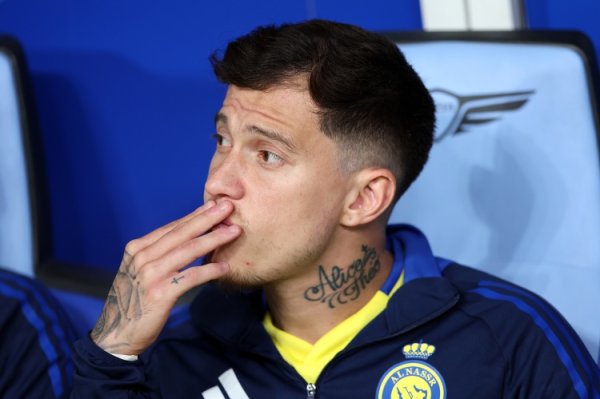 罗马诺：卡迪西亚向利雅得获胜  发送正式报价，希望引进奥塔维奥