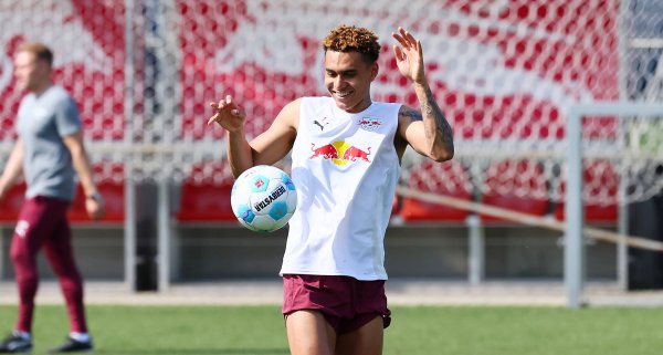 罗体：罗马寻找右脚左翼锋，看上派修&席尔瓦&努萨&佐利斯等人