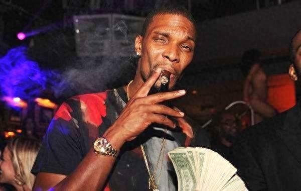 说出来你别不信, NBA这5人永远不会破产, 榜首用100万赚到12亿