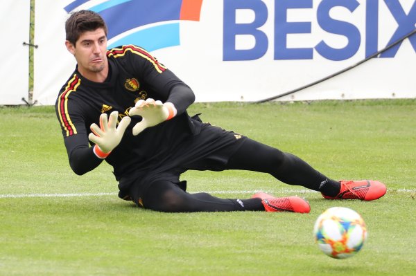 库尔图瓦：对上一场的平手  很失望，要把对威尔士的赛事  当做总决赛  踢