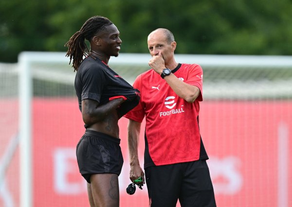 迪马济奥：阿莱格里计划让莱奥杆位迎战罗马，和恩昆库搭档锋线